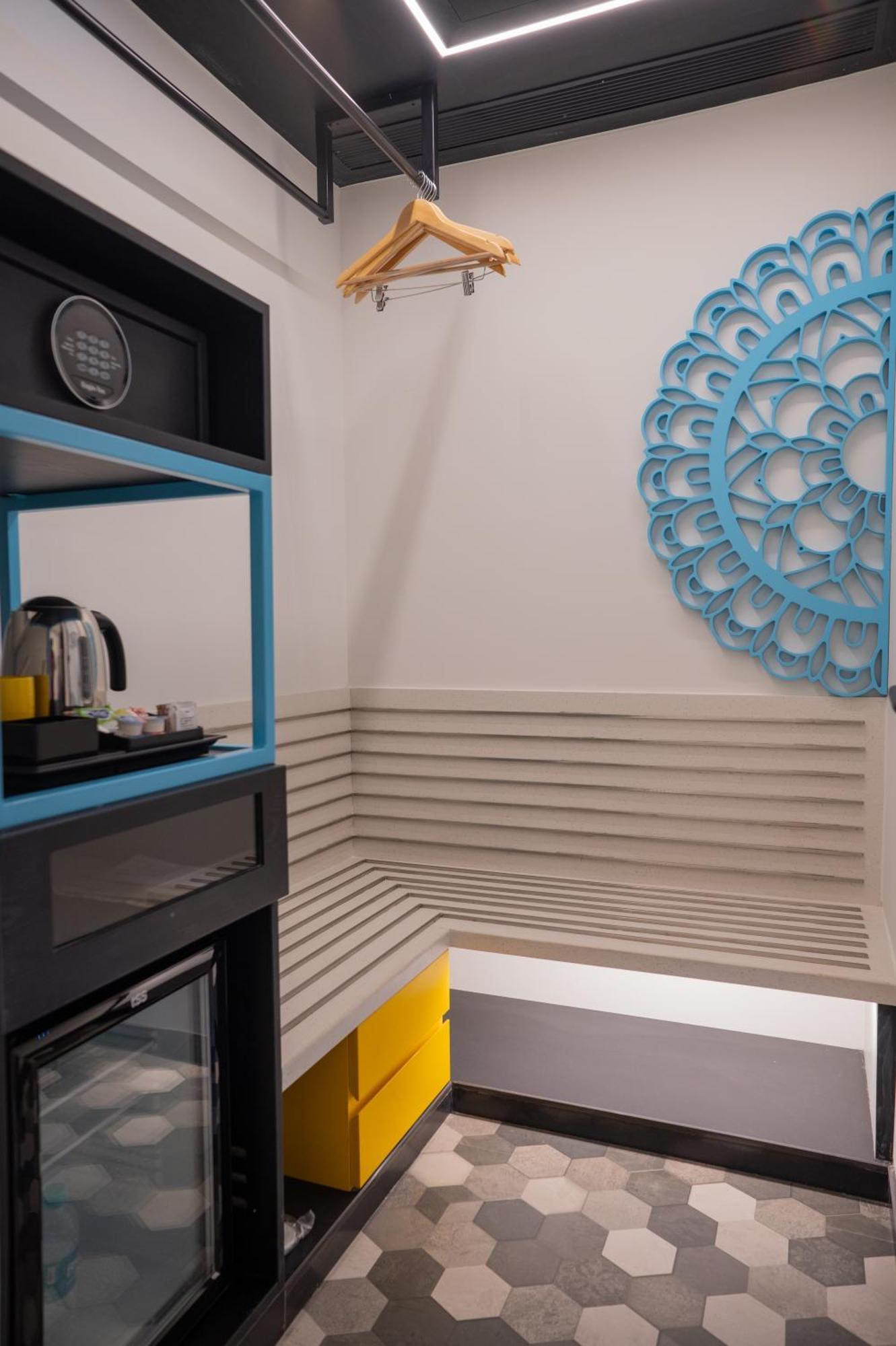 Zibe Luxe Kakinada By Grt Hotels Eksteriør bilde