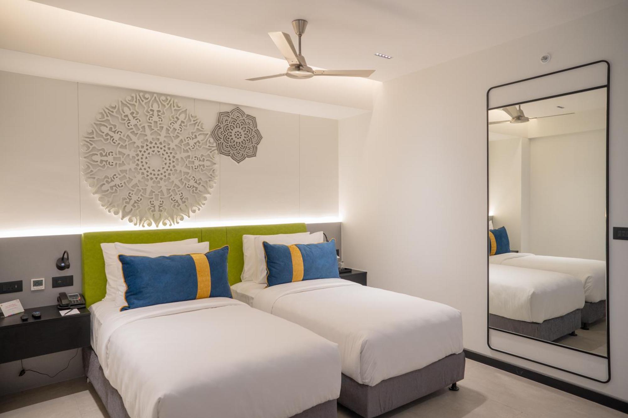 Zibe Luxe Kakinada By Grt Hotels Eksteriør bilde