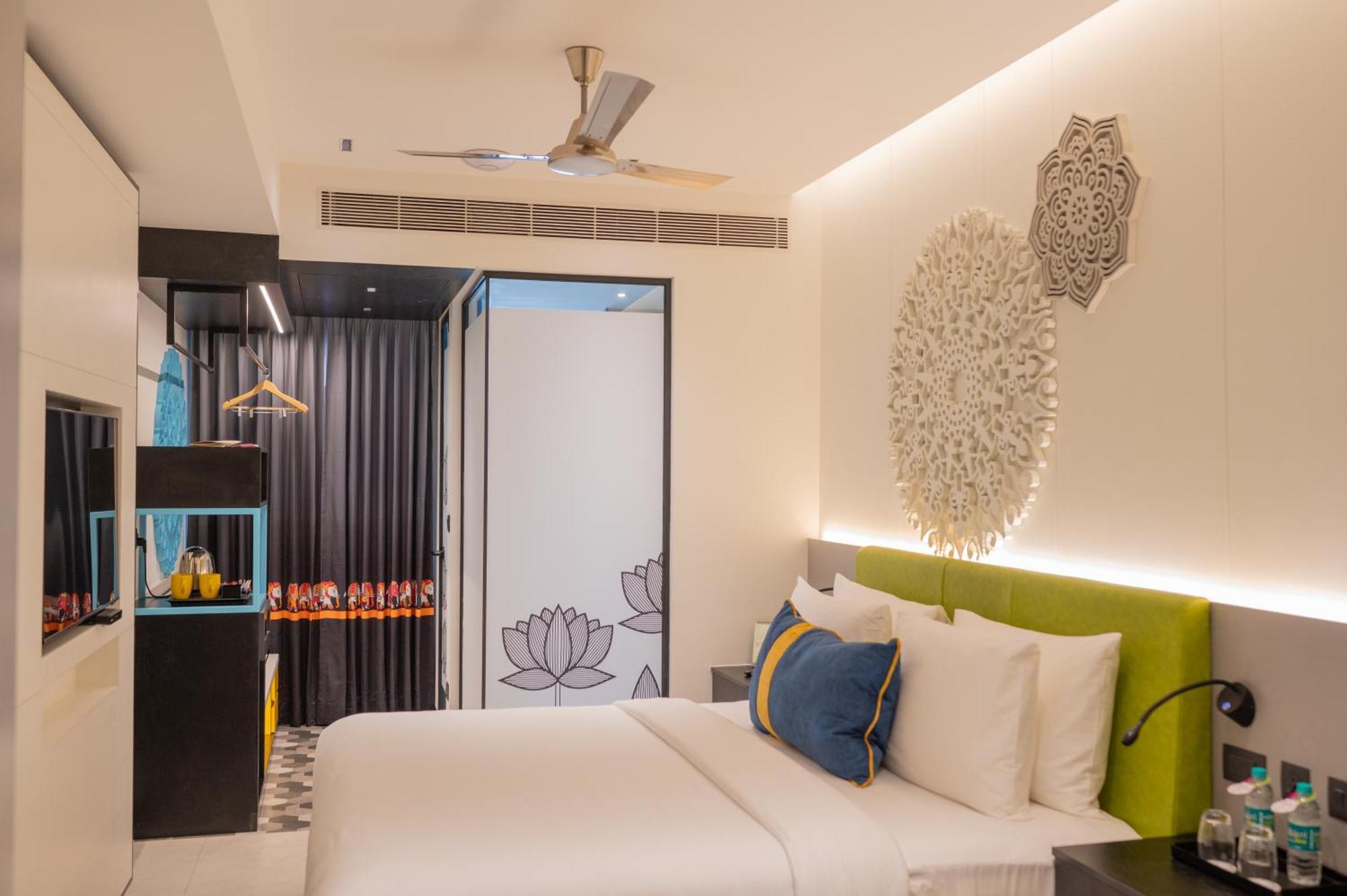 Zibe Luxe Kakinada By Grt Hotels Eksteriør bilde