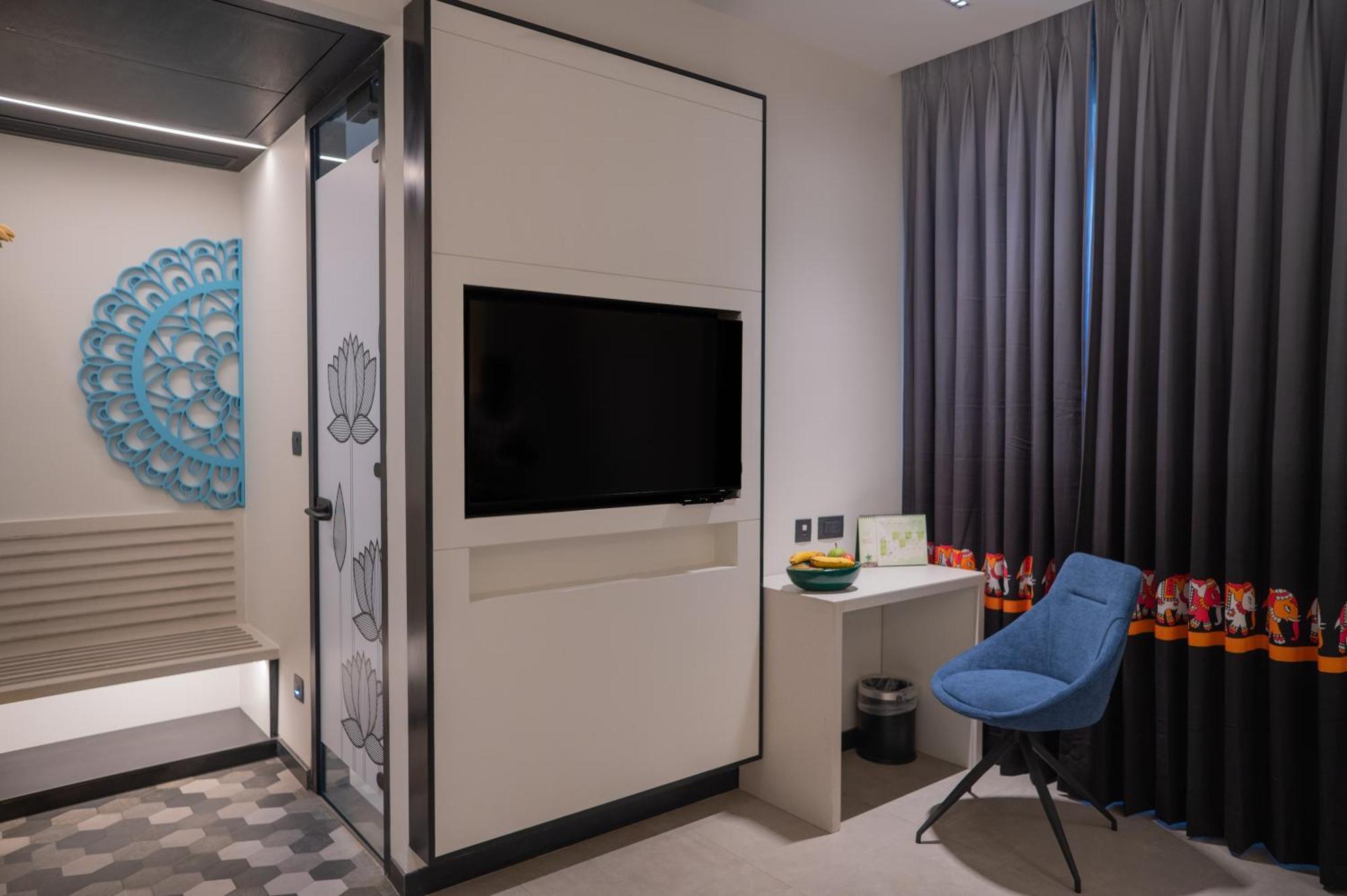 Zibe Luxe Kakinada By Grt Hotels Eksteriør bilde